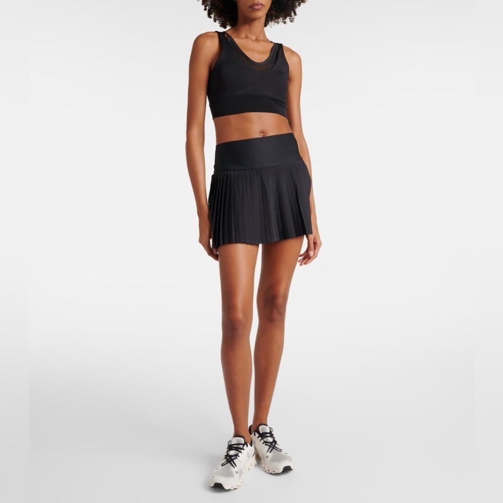 ALO YOGA
Grand Slam pleated tennis skirt - Picture 2 of 5